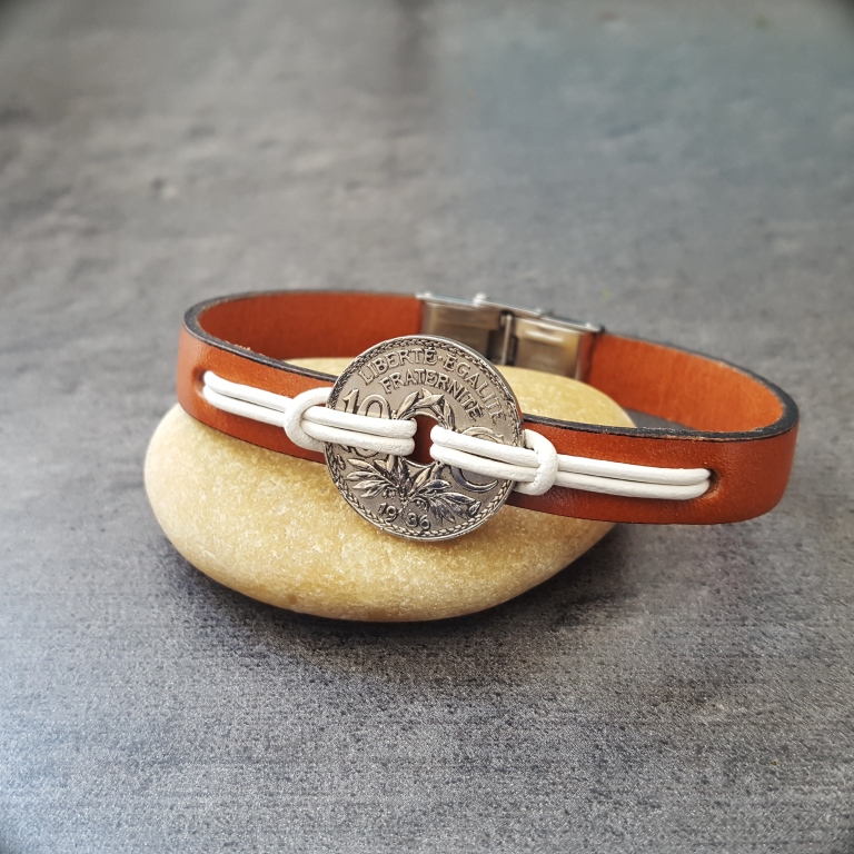 LA PIECE ANCIENNE _30