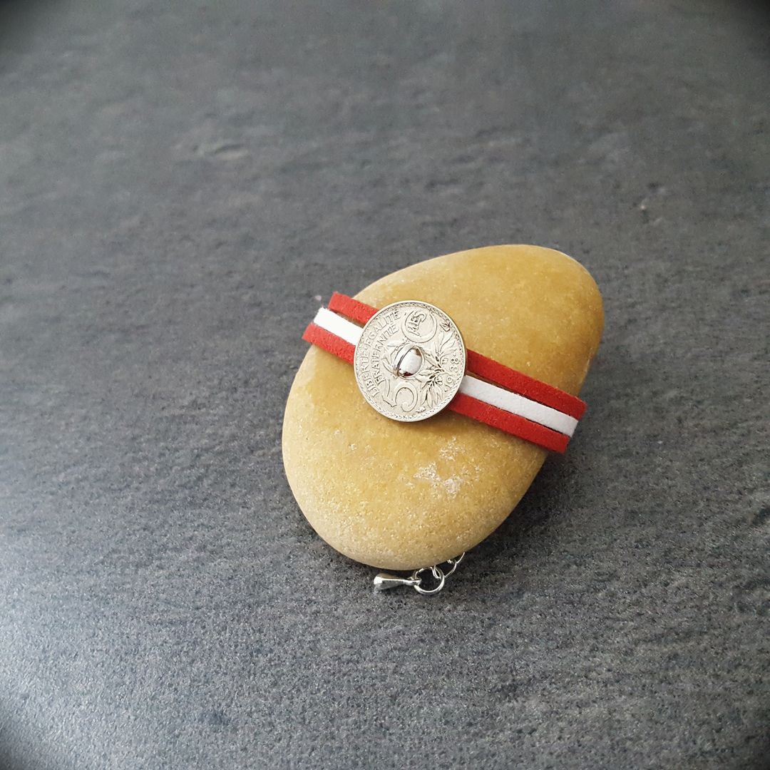 LA PIECE ANCIENNE _75